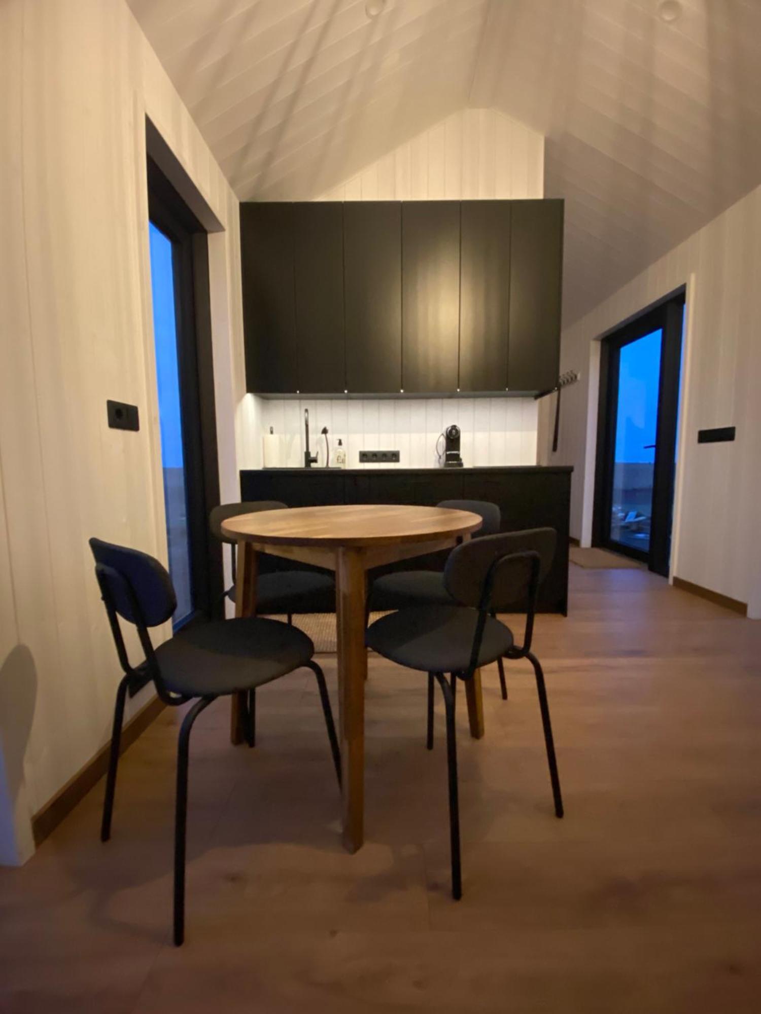 Hamar - Puffin Cottages & Rooms Hvolsvollur Bagian luar foto